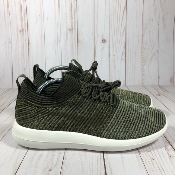 Nike Other - NEW Nike Roshe Two Flyknit V2